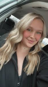 Katie, Stylist at Bellezza Avanti Spa/Salon