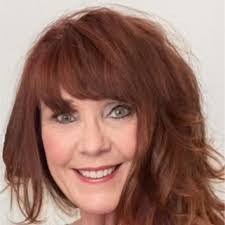 Iris Rollins's Instagram, Twitter & Facebook