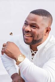 HAPPY BIRTHDAY TO DR Yinka Ayefele DADDY may the Lord bless your new age  sir🙏🙌