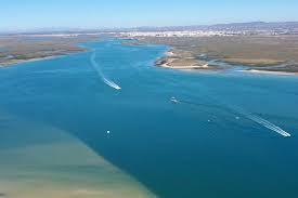 The natural park was created in 1987 and has an area of 18,000 hectares, along 60 km of coastline. Ria Formosa Boat Tour Of The 3 Islands Armona Culatra Farol Deserta 2021