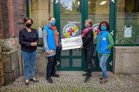 The ostbahnhof (german for east station) is an regional, national and international train station. Spende Fur Bahnhofsmission Friedrichshain