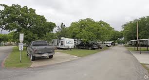 Whether you're looking for rv parks near fort worth, tx. Lakeview Rv Park Moble Home Park Apartments Fort Worth Tx Apartments Com