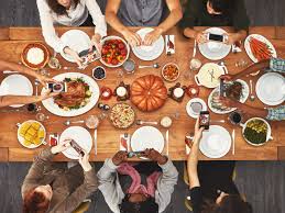 Lots of people have simultaneous dinner/football viewing parties on thanksgiving. 10 Tips For Hosting Thanksgiving What I Ve Learned In The Past 5 Years Self