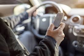 Dane pojawiające się w telefonie są szyfrowane i podpisane certyfikatem. Prawo Jazdy W Telefonie Jak Dodac Prawko Do Smartfona Autobaza