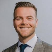 100+ perfiles de «Dorland»