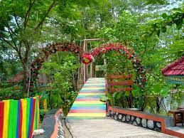 Waduk gondang, terletak 19 km arah barat kota lamongan, tepatnya di desa gondang lor. Wego Lamongan Tiket Wahana Mei 2021 Travelspromo
