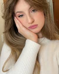 Amanda Rose Quattro (@amandarquattro) • Instagram photos and videos