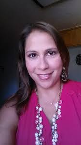 Amanda Dyess's Instagram, Twitter & Facebook