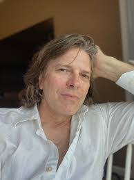 Billy Loman's Instagram, Twitter & Facebook