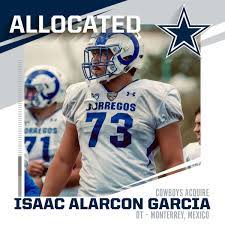 Latest on dallas cowboys offensive tackle isaac alarcon including news, stats, videos, highlights and more on espn. Mexican Football Player Isaac Alarcon To Play In The Nfl