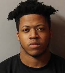 Man arrested after video shows Nashville officer being assaulted