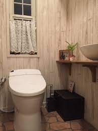 トイレの壁紙クロスの選び方 張り替え費用 おしゃれな事例まとめ リフォーム費用の一括見積り リショップナビ トイレ 壁紙 張り替え トイレ
