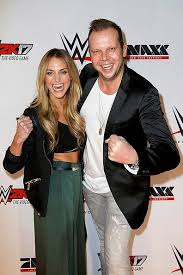 Gesprächsstoff bietet eine geheime botschaft. Sky Experte Wolff Fuss Und Zdf Frau Anna Kraft Sind Eltern Geworden Express De