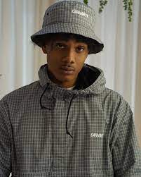 Bucket Or Beanie Shop Essential Hats At Hhv Best Hats For Men Hats For Men Outdoor Wear