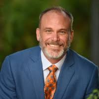 80+ perfiles de «Shattuck»