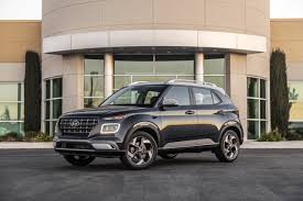 Its curb weight ranges from 3,124 to 3,280 pounds. The All New 2020 Hyundai Venue Is An Affordable New Crossover