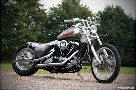 Aktualisiert am 1 juli 2020. Harley Davidson And The Marlboro Man Foto Bild Autos Zweirader Motorrader Zweirader Bilder Auf Fotocommunity