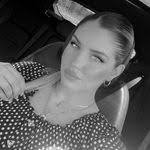 Anna Mattera's Instagram, Twitter & Facebook