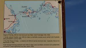 Paddeln auf kajaktour zwischen den schären der alandinseln. Wohnmobil Aland Inseln Fahre Grisslehamn Eckero Mariehamn