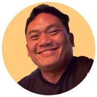 Sonia Ronquillo's Instagram, Twitter & Facebook