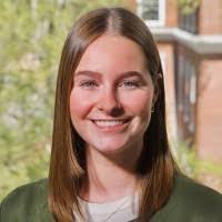 Cheryl Menard's Instagram, Twitter & Facebook