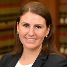 I'm excited to share that I'll be joining Simpson Thacher & Bartlett LLP  next summer as a summer associate in the Palo Alto office! I look forward  to what lies ahead. |