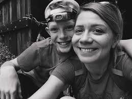 Amanda (@aladysslipper) • Instagram photos and videos