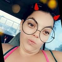 Sara Eslinger's Instagram, Twitter & Facebook