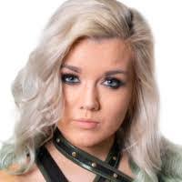 Elena Dillard's Instagram, Twitter & Facebook