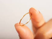 18k Solid Gold Thin Wedding Band / Stacking Ring / 1mm Wedding ...