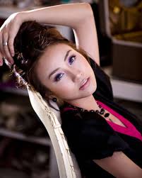 Tòa chính thức thụ lý vụ Ngân Khánh kiện trang tin điện tử