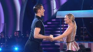 Barbara kurdej szatan wprawdzie dostała niemalże od razu angaż w stacji polsat, gdzie ma wystąpić w ich głównym show „taniec z gwiazdami. Final Dancing With The Stars Taniec Z Gwiazdami Rafal Szatan Zaspiewa Dla Zony Barbary Kurdej Polsat News