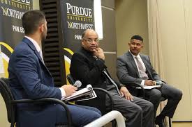 Banker enough rope and he will hang himself. 255 foot / 75 metre long word play painting in miami, florida. Puc Grad Wall Street Investment Banker Speaks At Pnw Pnw Pioneer