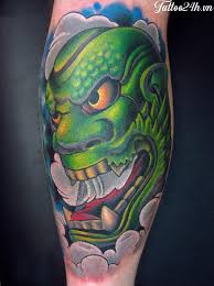 Người xăm hình này có thể lựa chọn màu sắc sống động để làm cho nó nổi bật hơn. Nhá»¯ng Hinh XÄƒm Ä'áº¹p á»Ÿ Báº¯p Chan Táº¡o Nen Phong Cach Rieng Cho Báº¡n