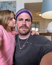 Check spelling or type a new query. Stephen Amell Brasil On Twitter Mundinho Maverick Alexandra Jean Amell