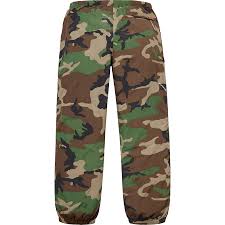 On seam hand pockets and single back zip pocket. Details Supreme Nylon Trail Pant Supreme Community
