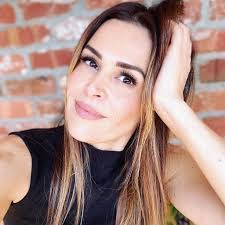 Jodi Tuttle's Instagram, Twitter & Facebook