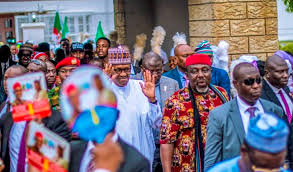 May 30, 2021 · gunmen burn inec office in njaba, imo state (photos) by oshozondii: Buhari Countered Oshiomole In Imo Urges Imolites To Vote Candidates Of Their Choice
