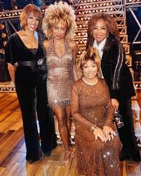 A D R I E N N E W A R R E N On Instagram I M Still Processing But More Importantly Tinaturner Welcome To Broadway Tina Turner Music Star Rock Queen