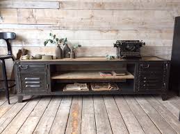 Meubles Tv Industriel Bois Et Metal L Or Du Temps Meuble Tv Industriel Meuble Tv Style Industriel