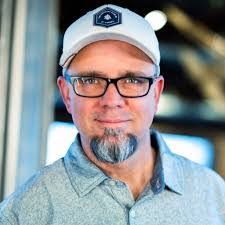 Jessica Manzer's Instagram, Twitter & Facebook