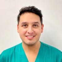 50+ perfiles de «Sebastián Flores»