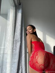 Ebony Gia Fox | OnlyFans Forum