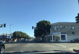 Coldest Beer In Town Oldest Liquor Stores Around S Ave 59 And Figueroa St Highland Park Cold Beer Street View