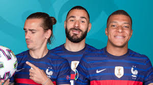 Benzema dan mbappe akan membela timnas prancis di euro 2020. Son Karim Benzema Antoine Griezmann Y Kylian Mbappe Los Tres Mosqueteros De Francia Uefa Euro 2020 Uefa Com