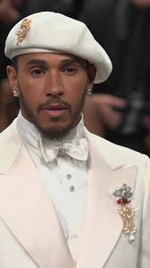 Anne Hathaway Hamilton