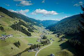 Jänner 2021) ist es der hauptort des osttiroler oberla Gemeinde Innervillgraten Gemeinde Innervillgraten Osttirol Tirol Austria