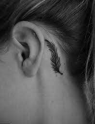 Bird Tattoo Behind Ear Men Designtattoo Tattoo Cute Small Female Tattoos Meaningful Girl Tattoos Flower Tattoos For Men Sleeve Feather Tattoo Behind Ear Samoan Tattoo Feather Tattoos