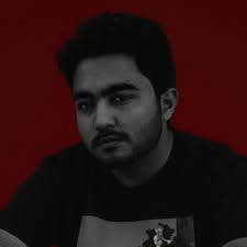 Last week I met up with few Former PIA legend pilots in the UAE. First pic  was with @arooshn and his dad Shuja, 3 generations of his family have flown  the yoke