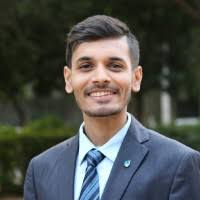 1100+ ملفًا شخصيًا يحتوي على “The Kinge”